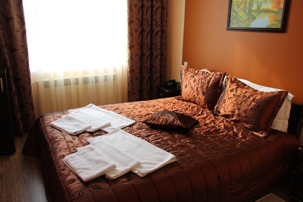 Hotel Sobkoff Khmelʼnytsʼkyy Habitación foto